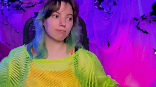 Snapshot of RocKStone_ chatting on 10-29-25, 08:05 RocKStone online show from 10-29-25, 08:05