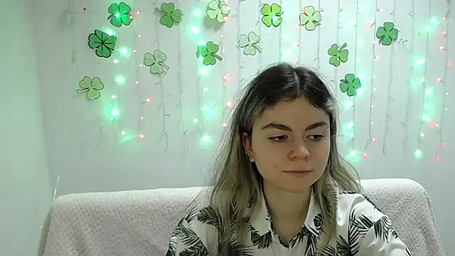 TinaRedly online show from 03-16-25, 09:26