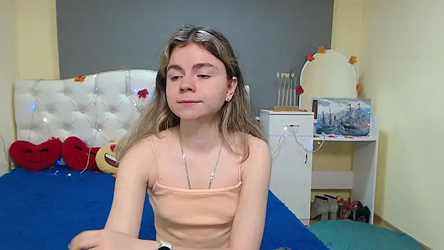 TinaRedly online show from 11-26-25, 11:39