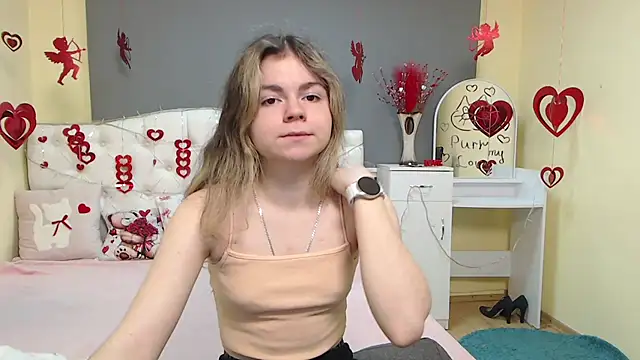 TinaRedly online show from 02-09-26, 12:31