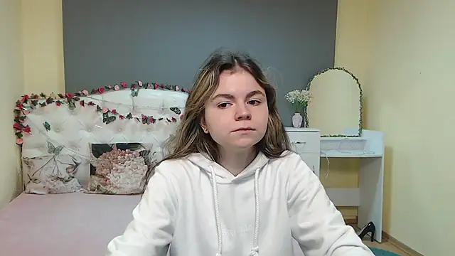 TinaRedly online show from 03-15-26, 06:14