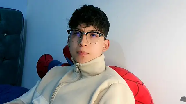  Thomas hot  online show from 02-25-26, 02:10