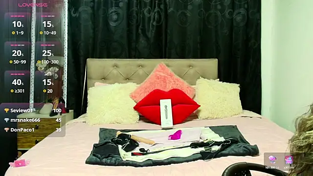 Snapshot of megan_collins96 chatting on 03-20-25, 10:51 megan collins96 online show from 03-20-25, 10:51