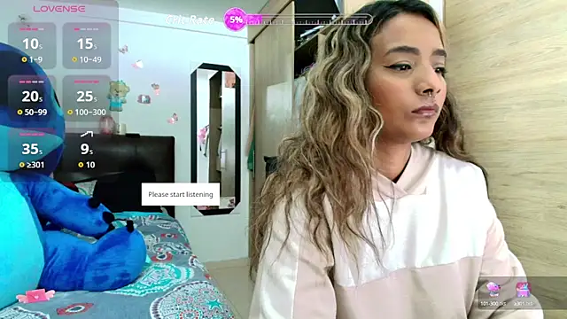 Snapshot of megan_collins96 chatting on 10-13-25, 12:27 megan collins96 online show from 10-13-25, 12:27