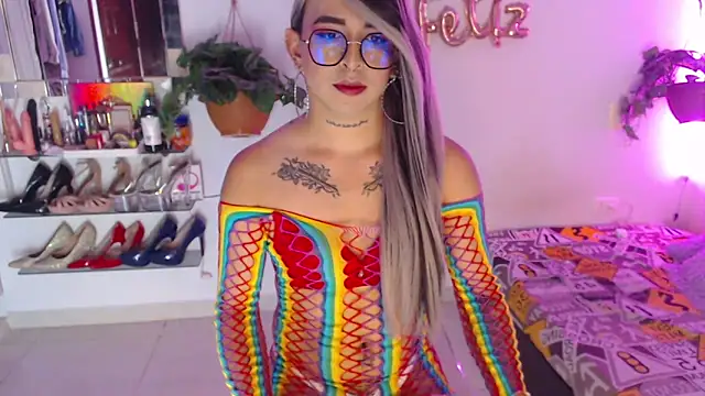 Snapshot of Laveneno_ortiz07 chatting on 01-21-25, 10:51 Laveneno ortiz07 online show from 01-21-25, 10:51