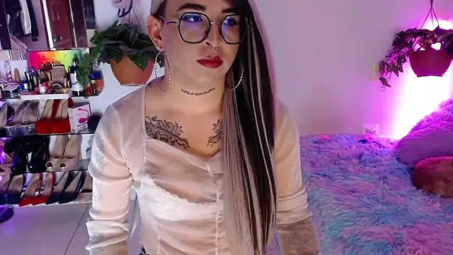 Laveneno ortiz07 online show from 02-23-26, 12:19