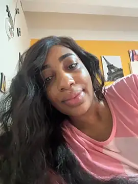 charlottebrowns  online show from 10-01-25, 02:23