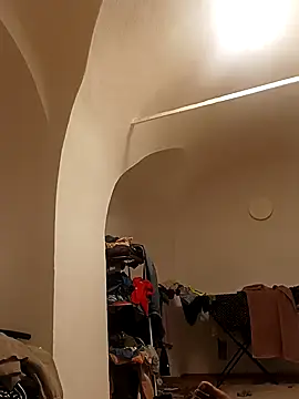 maleesa online show from 09-08-25, 05:34