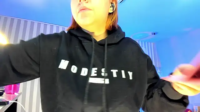 Snapshot of ArianaBaker chatting on 01-27-25, 02:24 ArianaBaker online show from 01-27-25, 02:24