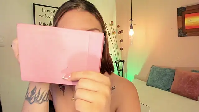 ArianaBaker online show from 03-19-25, 12:45