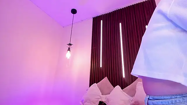 ArianaBaker online show from 03-17-26, 02:20