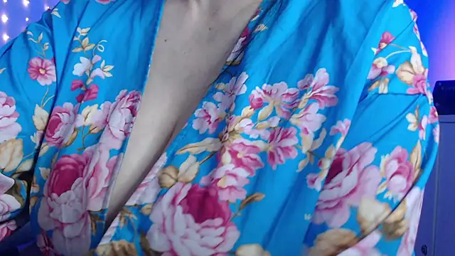 missdaniels online show from 02-05-25, 02:40