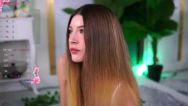 EvaWarenn online show from 10-24-25, 12:34