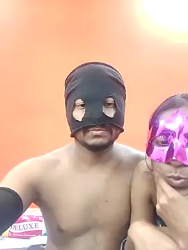 sexycouplemh09 online show from 01-13-26, 04:45