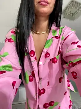  adelle online show from 09-18-25, 10:28