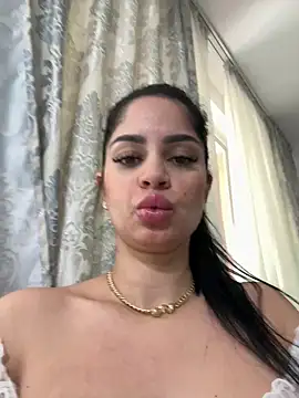  adelle online show from 04-16-26, 10:49