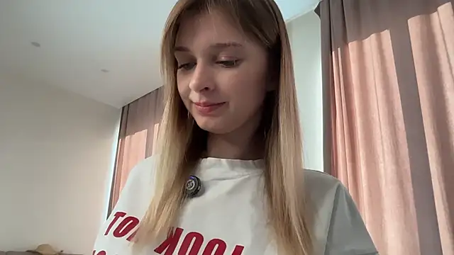 Snapshot of hereandnows_ chatting on 12-01-25, 06:29 hereandnows online show from 12-01-25, 06:29