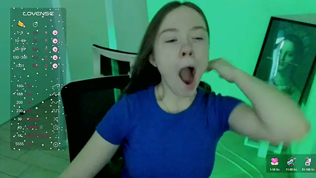 Snapshot of Florence_meow chatting on 12-06-24, 07:32 Florence meow online show from 12-06-24, 07:32