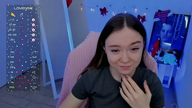 Snapshot of Florence_meow chatting on 01-05-25, 07:38 Florence meow online show from 01-05-25, 07:38