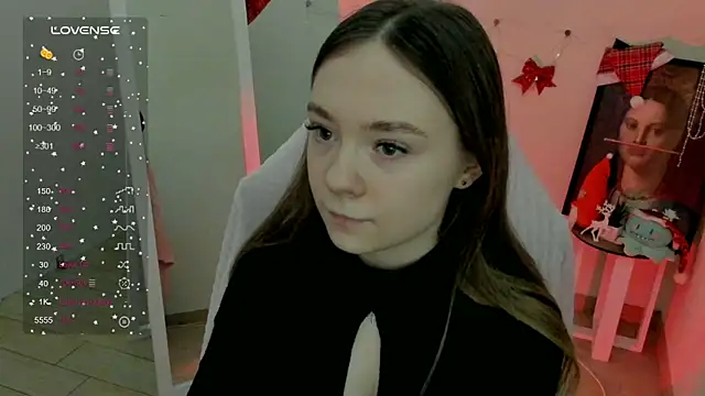 Snapshot of Florence_meow chatting on 01-18-25, 11:21 Florence meow online show from 01-18-25, 11:21