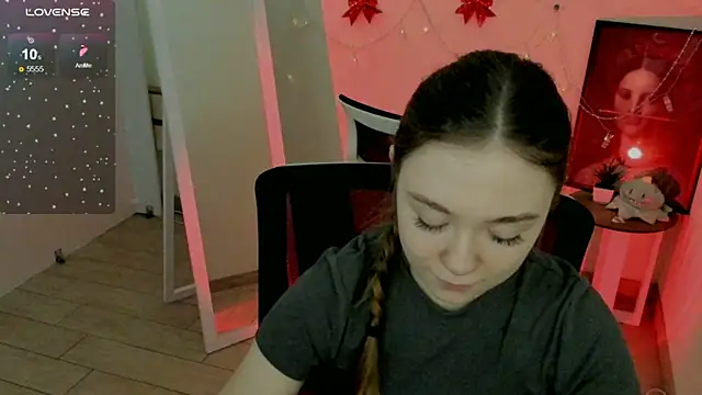 Snapshot of Florence_meow chatting on 01-24-25, 08:34 Florence meow online show from 01-24-25, 08:34