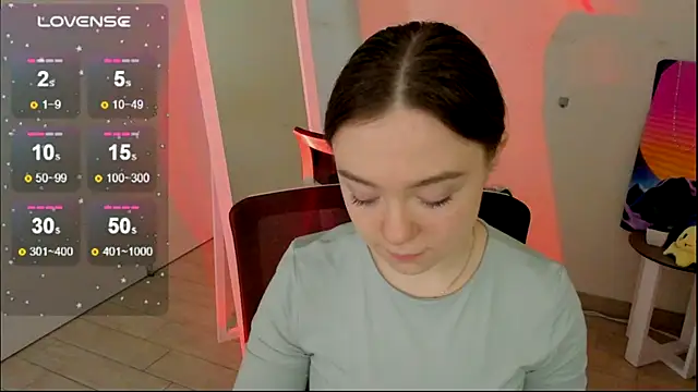 Snapshot of Florence_meow chatting on 10-26-25, 08:20 Florence meow online show from 10-26-25, 08:20