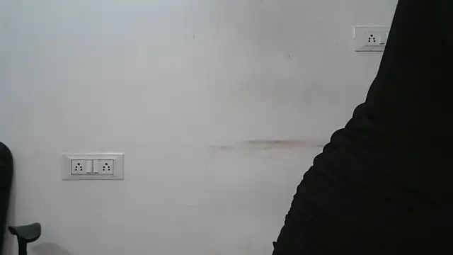 Suzie darling online show from 12-21-24, 05:47