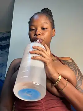 SexxyLunar online show from 01-04-25, 01:31