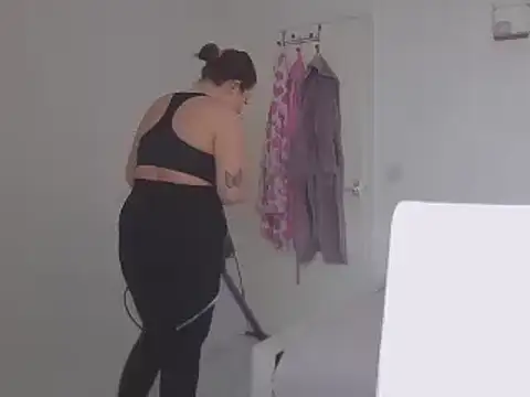 magical mia online show from 02-27-25, 01:07