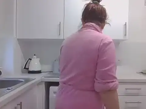 magical mia online show from 03-17-25, 08:40