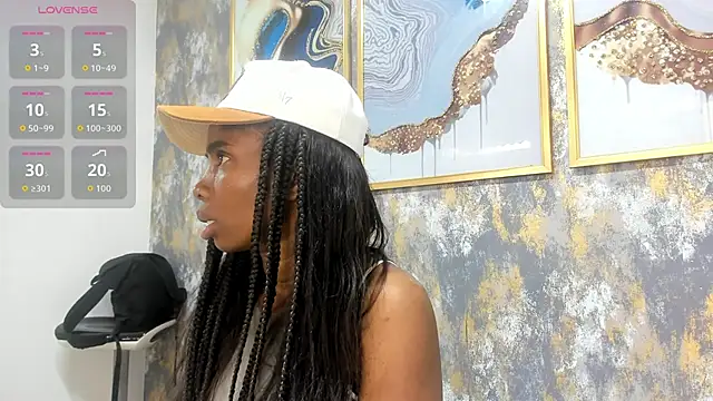 MonicaSchwartz online show from 10-31-25, 06:09