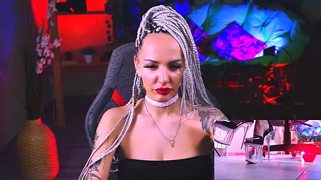 MonicaMaxwel online show from 02-12-25, 11:40