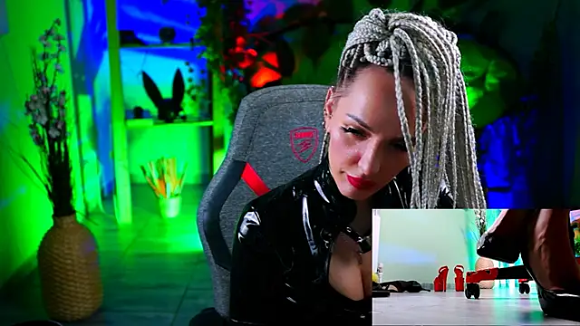 MonicaMaxwel online show from 03-16-25, 09:16