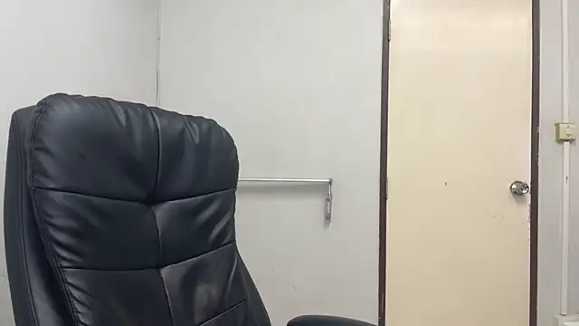 SassyJessi online show from 03-02-25, 07:43