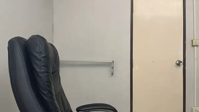 SassyJessi online show from 12-01-25, 04:06