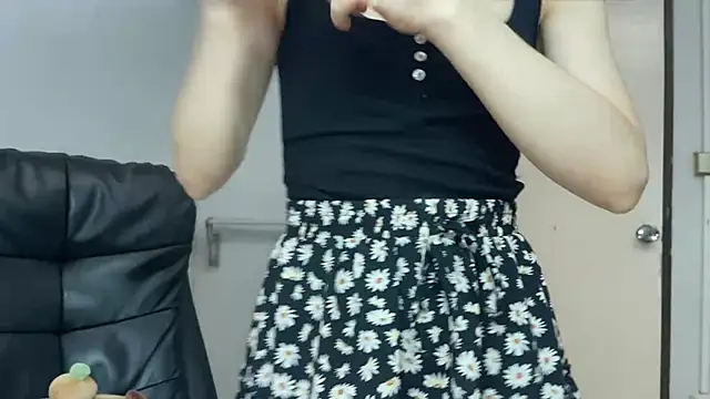 SassyJessi online show from 05-09-26, 04:06
