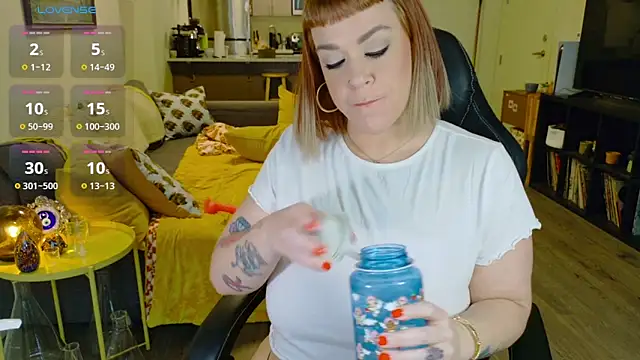 WendyDarling online show from 03-18-25, 06:48