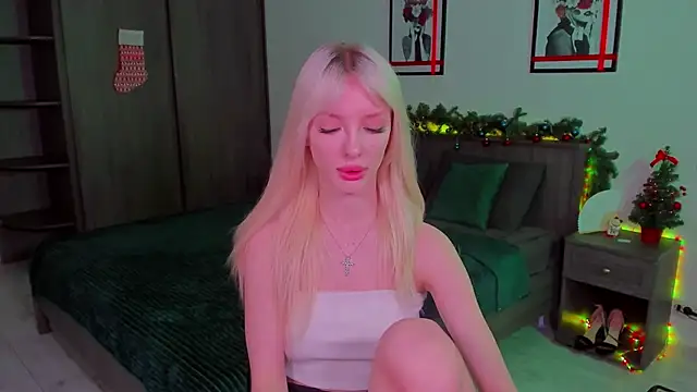 AleksaBlonde online show from 12-19-24, 11:07