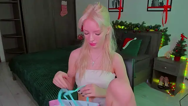 AleksaBlonde online show from 12-29-24, 06:03