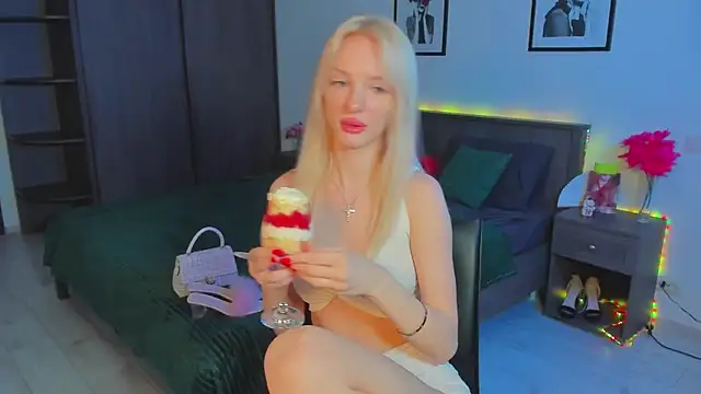 AleksaBlonde online show from 03-09-25, 02:21