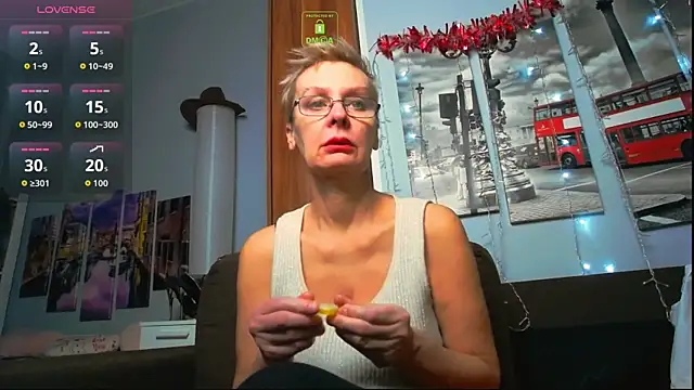 HelgaHimmell online show from 01-10-26, 02:08