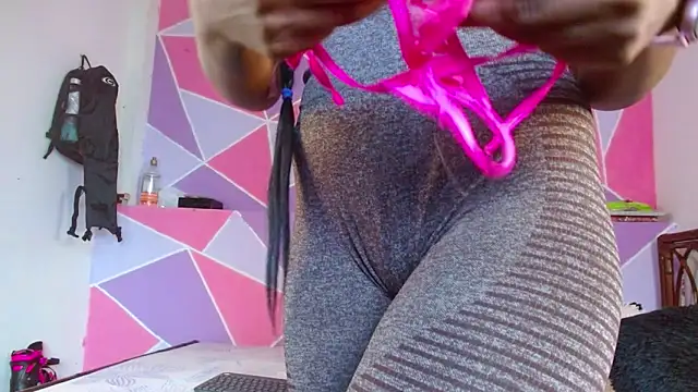 ebony alika1 online show from 02-11-25, 01:09