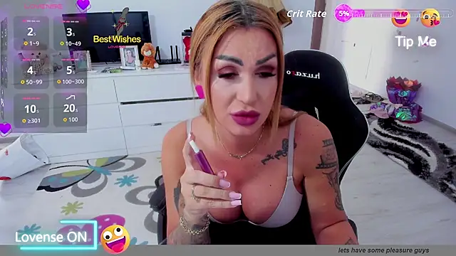 GlossyDiamondX online show from 09-25-25, 10:19