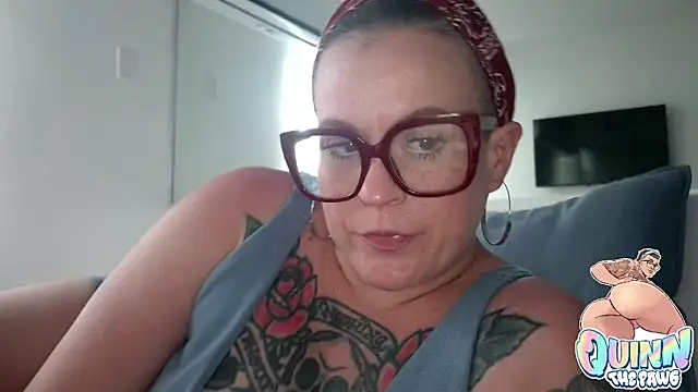 Snapshot of quinnmariexo chatting on 12-04-25, 08:17 quinnmariexo online show from 12-04-25, 08:17