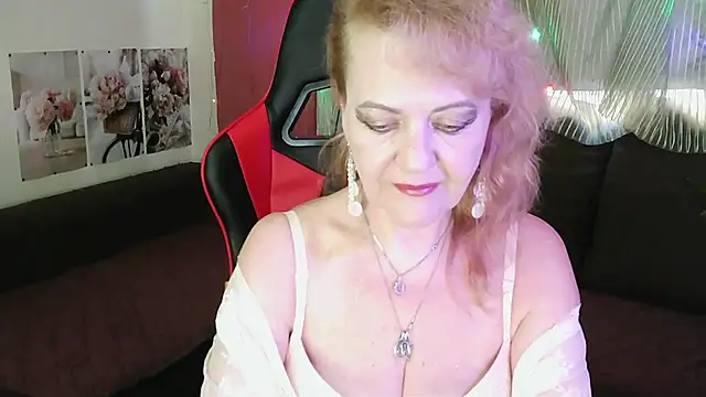 Liset Monro online show from 06-30-26, 05:47