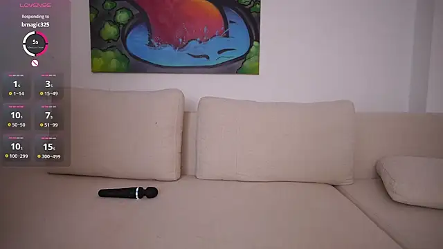 Snapshot of cuteface_bigass_ chatting on 11-11-25, 09:15 cuteface bigass online show from 11-11-25, 09:15