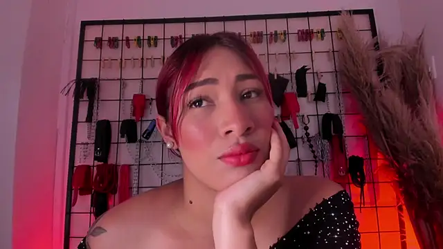 charrlotte quinn online show from 10-05-25, 08:51