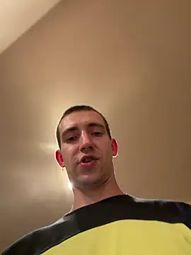 Snapshot of czruz chatting on 04-25-26, 07:33 czruz online show from 04-25-26, 07:33