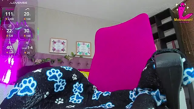 shelby carson online show from 11-27-25, 01:24