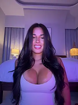 Snapshot of Lizhush_ chatting on 01-13-26, 04:34 Lizhush online show from 01-13-26, 04:34